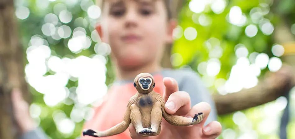 10 Must-Have Animal Toys for Preschoolers & Their Development - Safari Ltd®