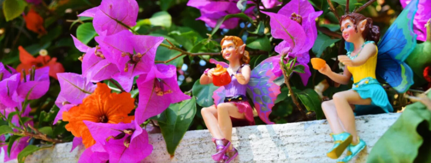 Explore A Fairy Playground - Safari Ltd®