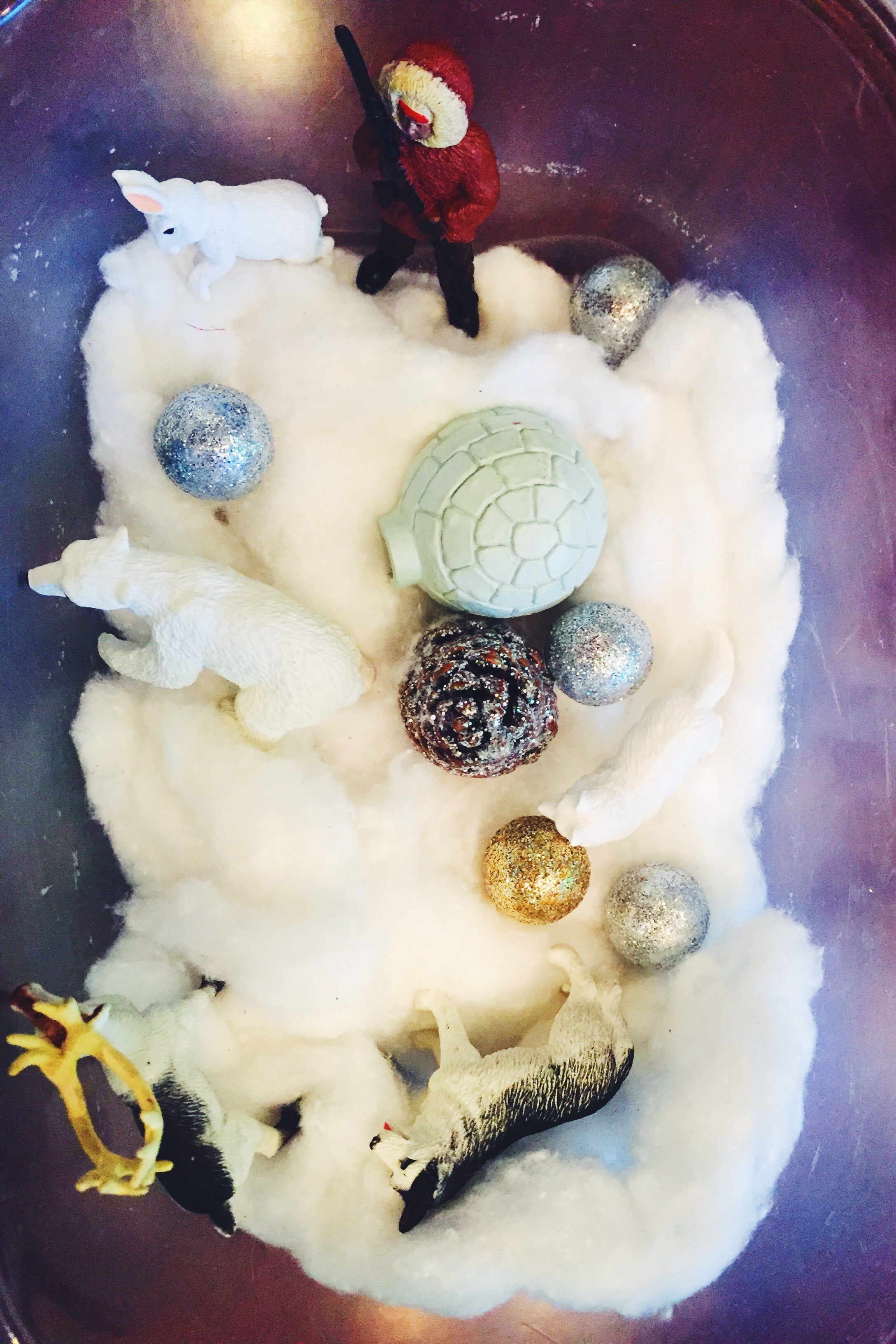 DIY Winter Wonderland Sensory Bin