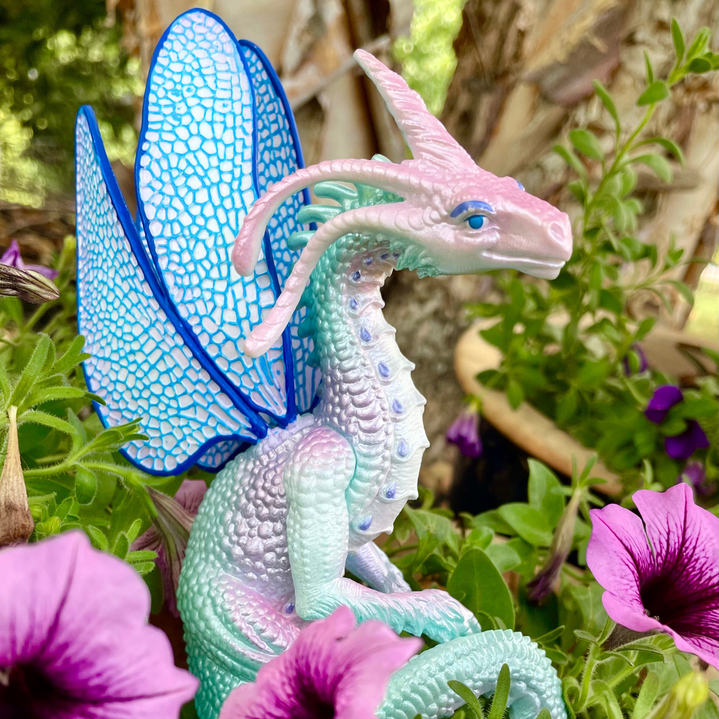 Fairy Dragon Toy | Dragon Toys | Safari Ltd®