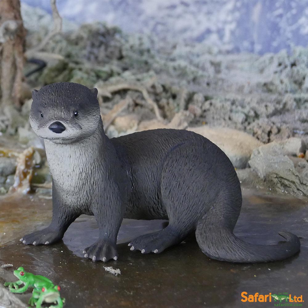 River Otter Toy | Incredible Creatures | Safari Ltd®