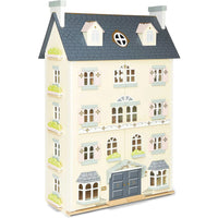 Palace House | Educational Toys | Safari Ltd®