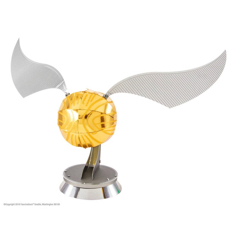 Golden Snitch -Harry Potter |  | Safari Ltd®