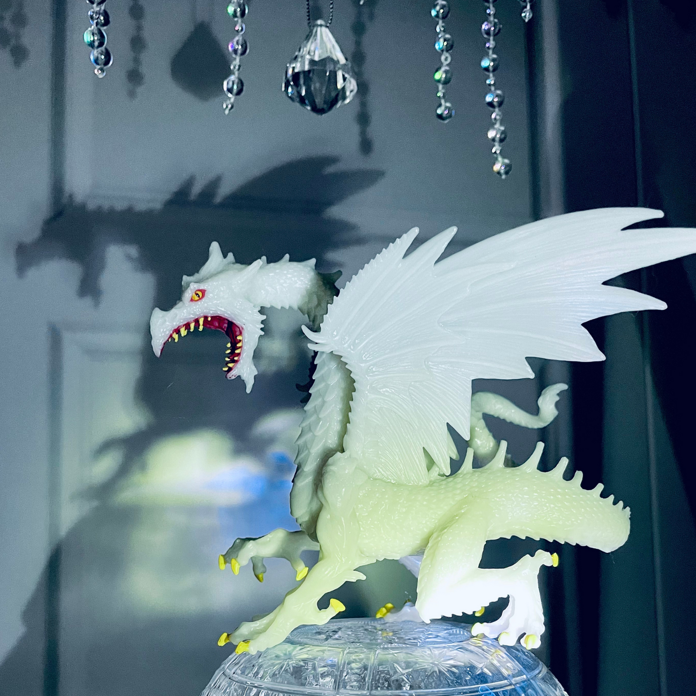 Glow in the Dark Snow Dragon | Dragon Toys | Safari Ltd®