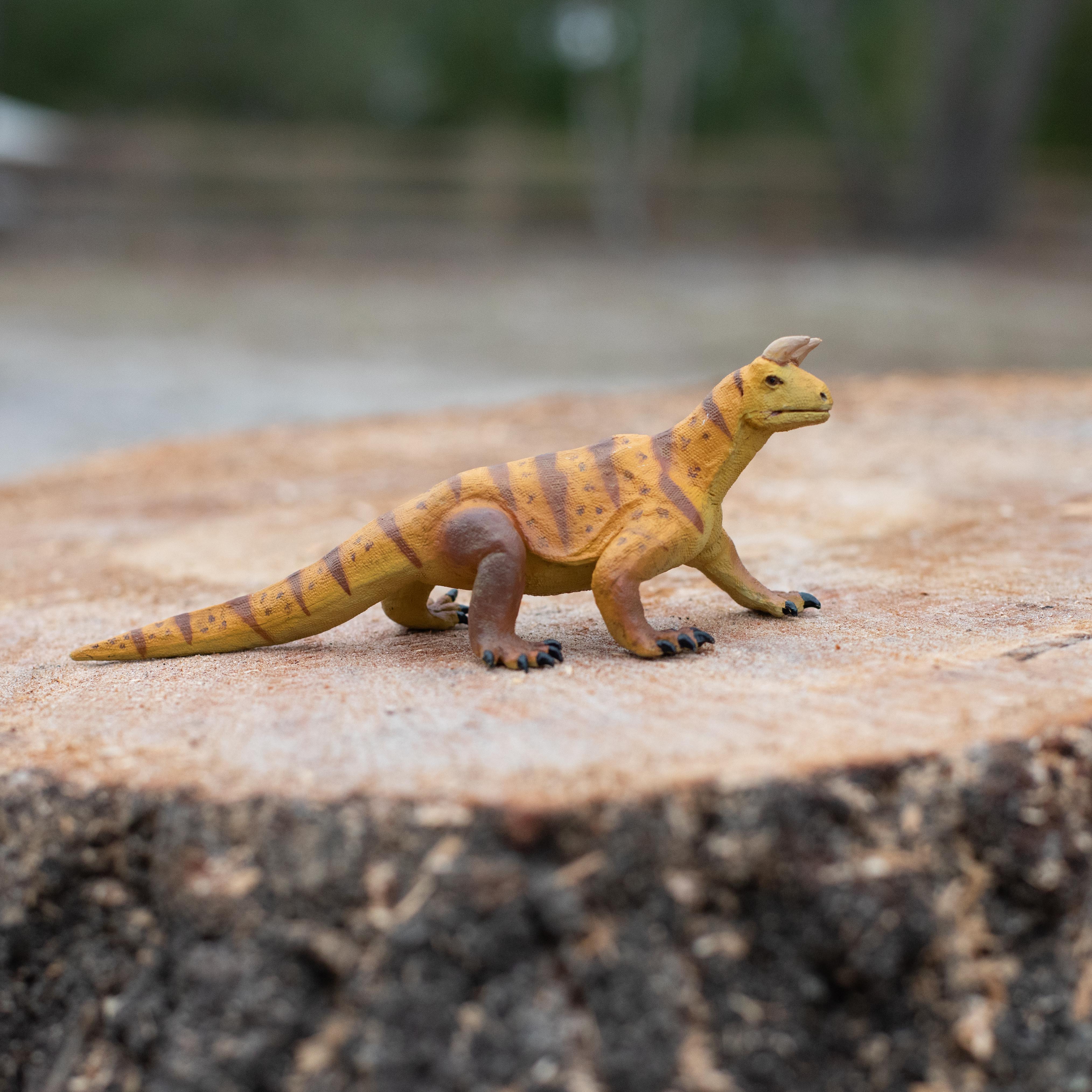 Shringasaurus Toy | Dinosaur Toys | Safari Ltd®