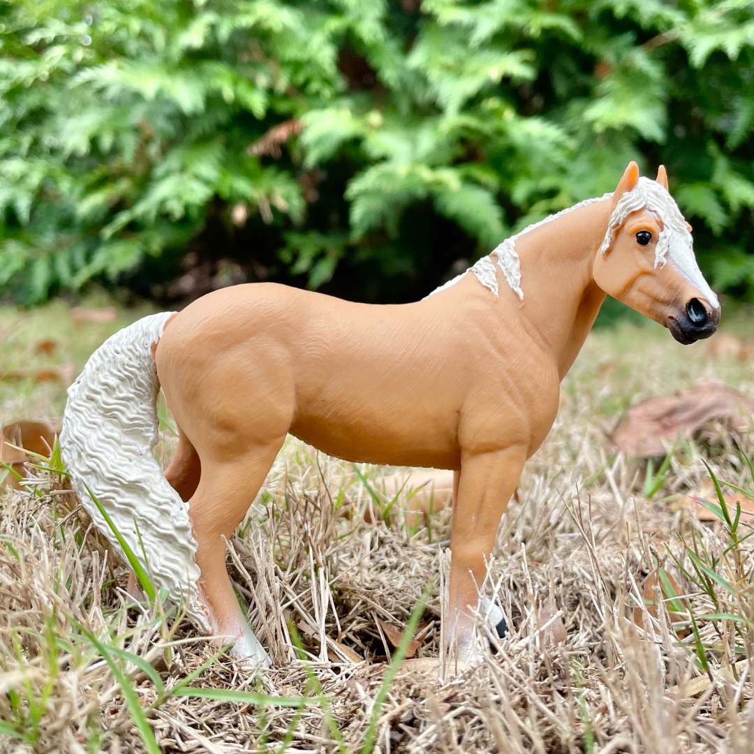 Palomino Mare Toy | Farm | Safari Ltd®