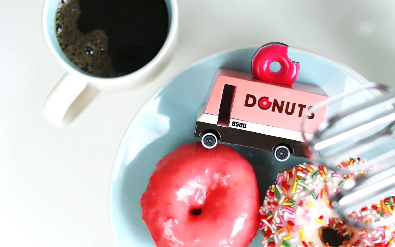 CandyLab Donut Van - Safari Ltd®