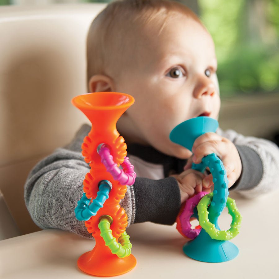 Fat Brain Toys pipSquigz Loops - Orange - Safari Ltd®