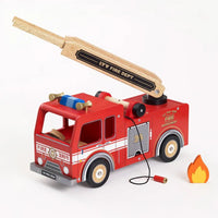 Fire Engine - Safari Ltd®