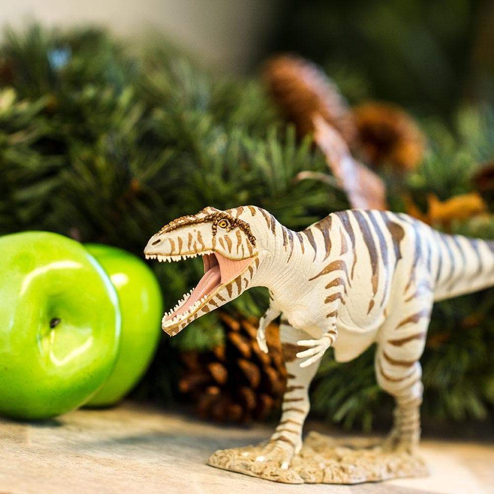 Giganotosaurus Toy | Dinosaur Toys | Safari Ltd.