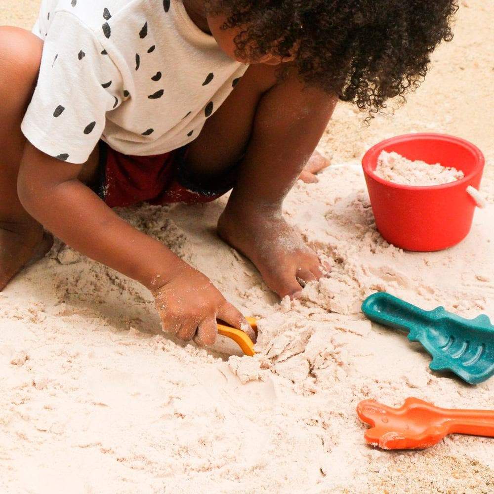 PlanToys Sand Play Set - Safari Ltd®