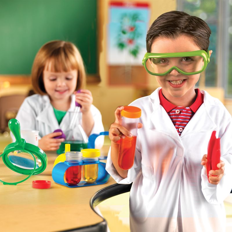 Primary Science Lab Set - Safari Ltd®